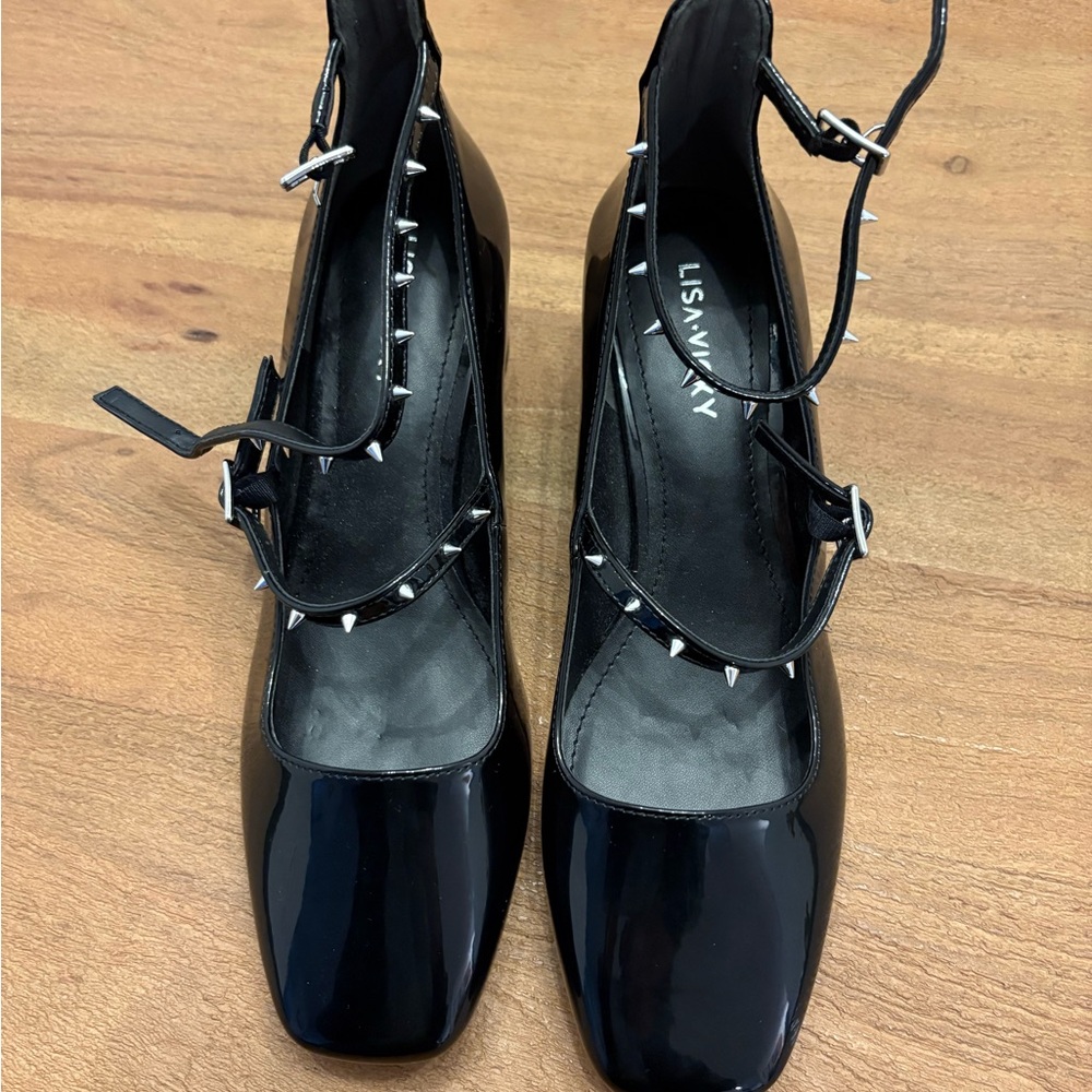 Lisa Vicky Saint Mary Jane pump